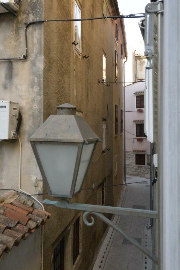 Apartments And Rooms Oliva Cres Luaran gambar