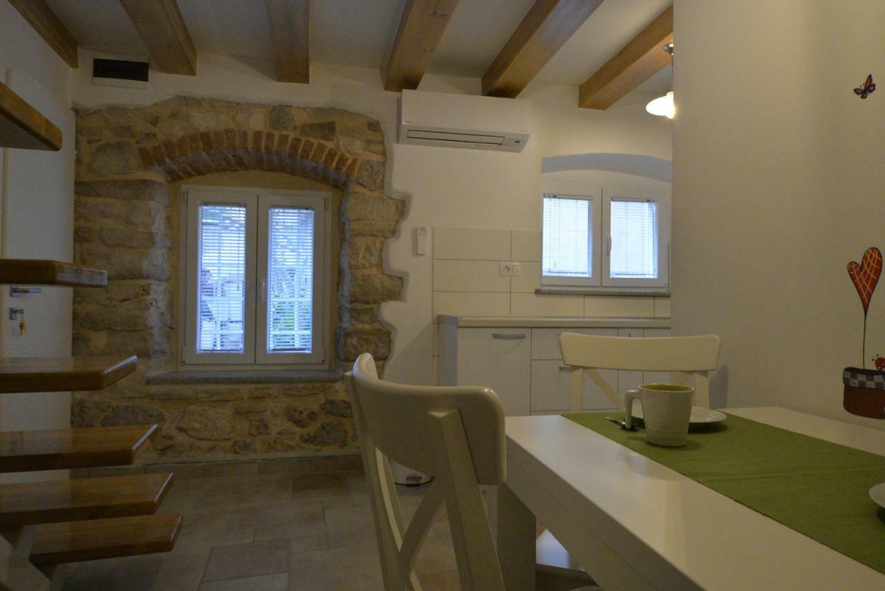Apartments And Rooms Oliva Cres Luaran gambar