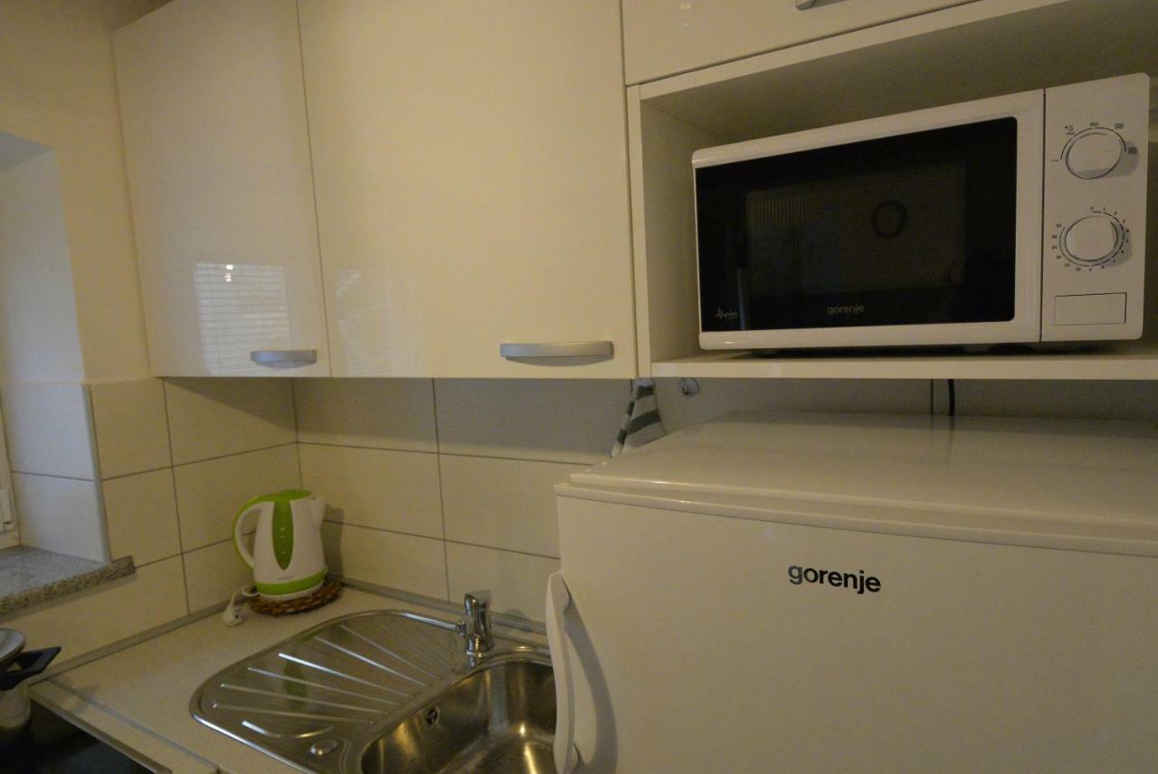 Apartments And Rooms Oliva Cres Luaran gambar