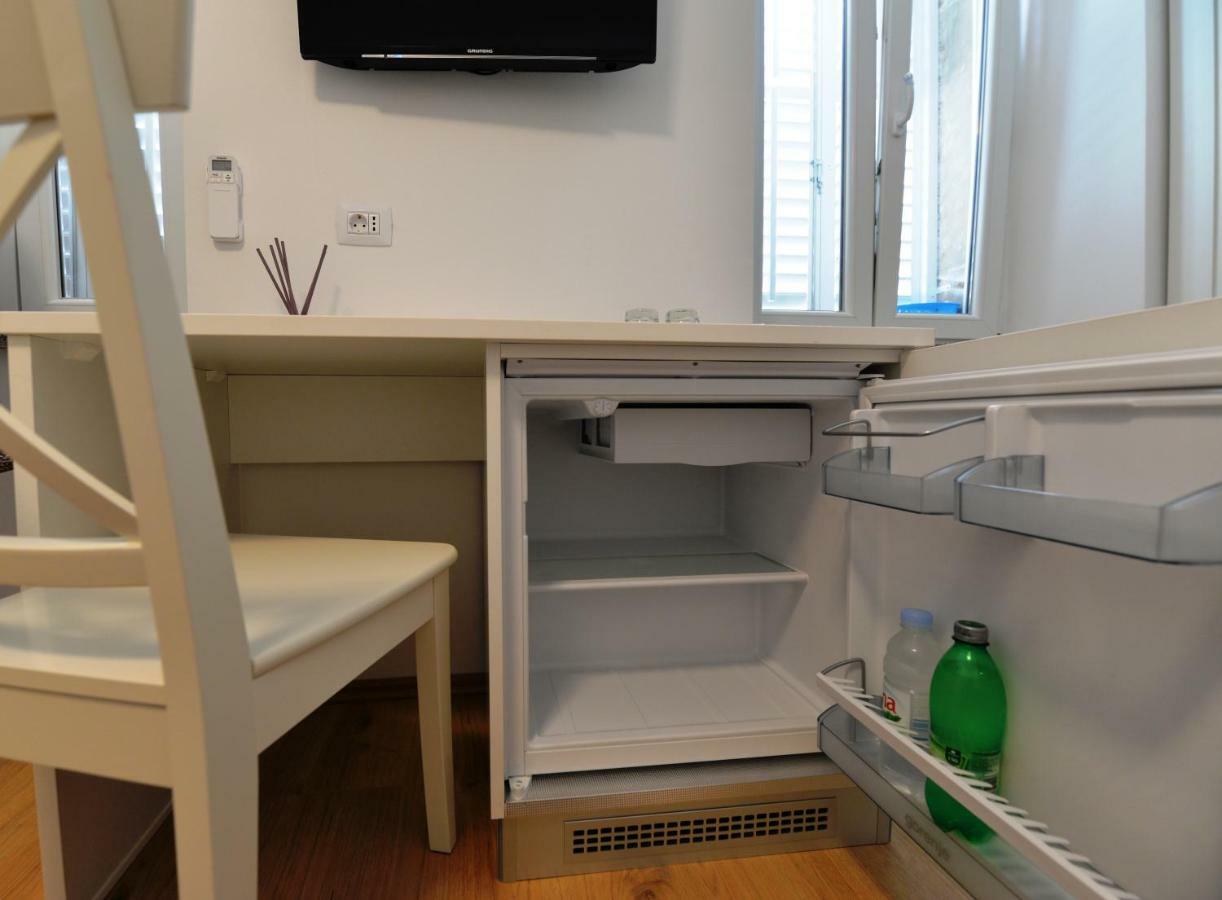 Apartments And Rooms Oliva Cres Luaran gambar