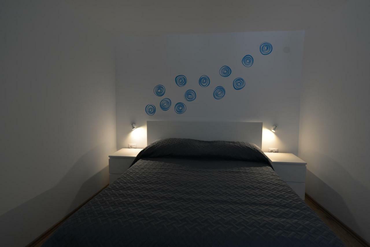 Apartments And Rooms Oliva Cres Luaran gambar