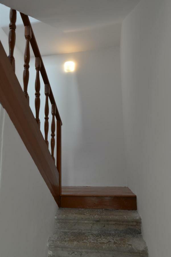 Apartments And Rooms Oliva Cres Luaran gambar
