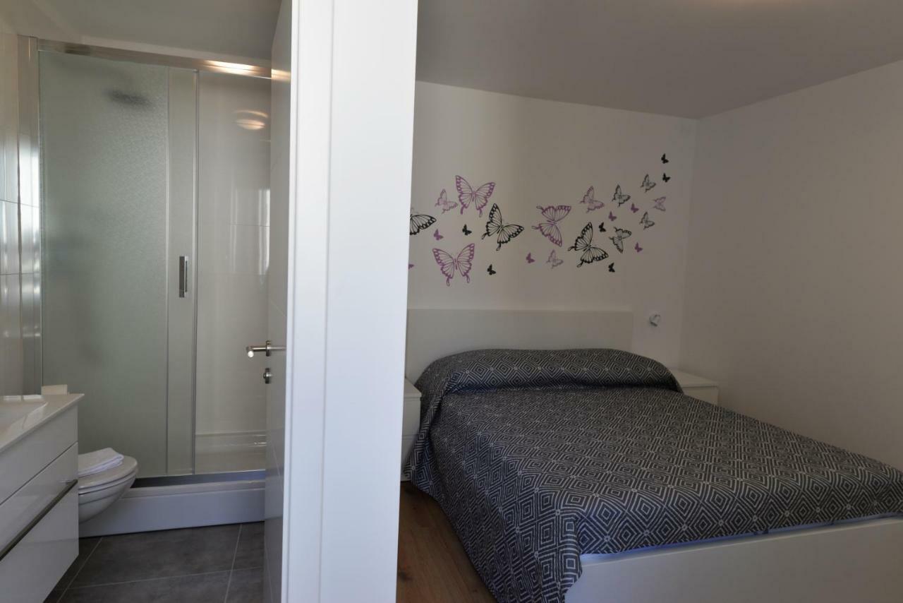 Apartments And Rooms Oliva Cres Luaran gambar